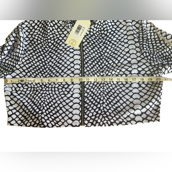 NWT CLUB MODA Zip Up, Long Sleeve - Picture 6 of 7